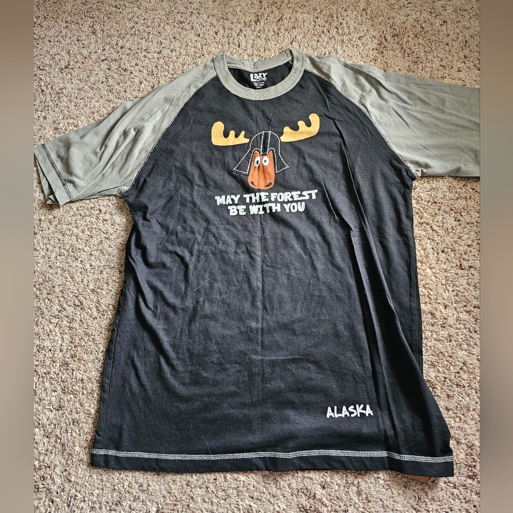 Lazy One Alaska Moose Black and Gray Graphic T-Shirt NWT